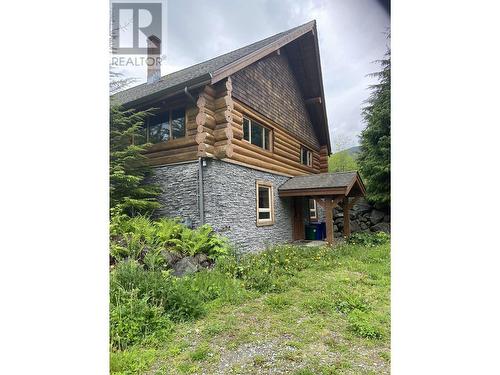 5565 Kleanza Drive, Terrace, BC - Outdoor