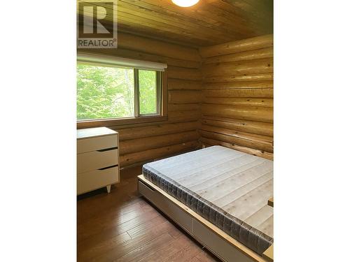 5565 Kleanza Drive, Terrace, BC - Indoor Photo Showing Bedroom