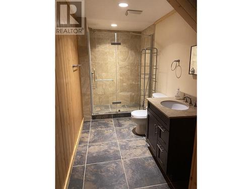 5565 Kleanza Drive, Terrace, BC - Indoor Photo Showing Bathroom