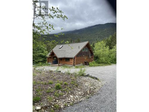 5565 Kleanza Drive, Terrace, BC - Outdoor