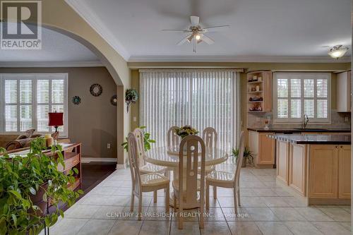 32 Maldives Crescent, Brampton, ON - Indoor Photo Showing Dining Room