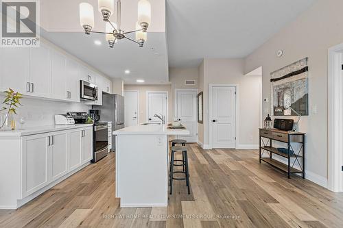 501 - 4514 Ontario Street, Lincoln, ON - Indoor Photo Showing Kitchen With Upgraded Kitchen