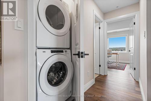 501 - 4514 Ontario Street, Lincoln, ON - Indoor Photo Showing Laundry Room