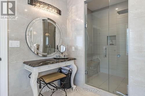 23 Glenbrook Boulevard, Brampton, ON - Indoor Photo Showing Bathroom