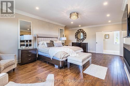 23 Glenbrook Boulevard, Brampton, ON - Indoor Photo Showing Bedroom