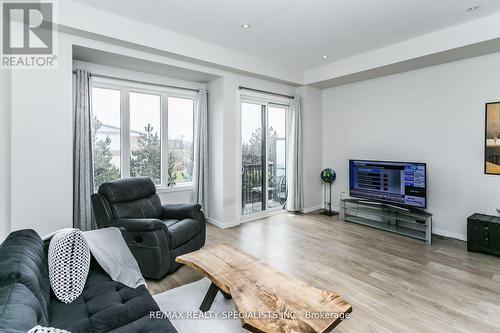 264 Vellwood Common, Oakville (Bronte West), ON - Indoor Photo Showing Living Room