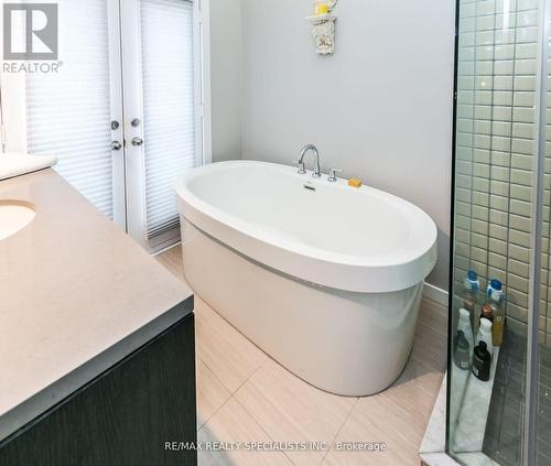 264 Vellwood Common, Oakville (Bronte West), ON - Indoor Photo Showing Bathroom