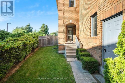 66 Prairie Rose Circle, Brampton, ON - Outdoor