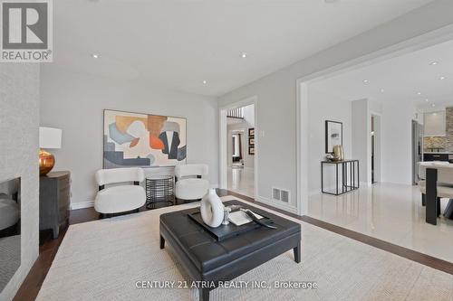 2243 Rodick Road, Markham, ON - Indoor Photo Showing Living Room