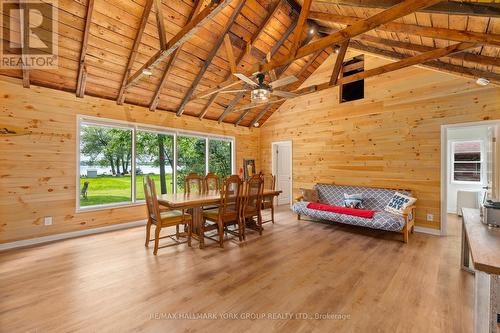 129 Snake Island Road, Georgina Islands, ON - Indoor Photo Showing Bedroom