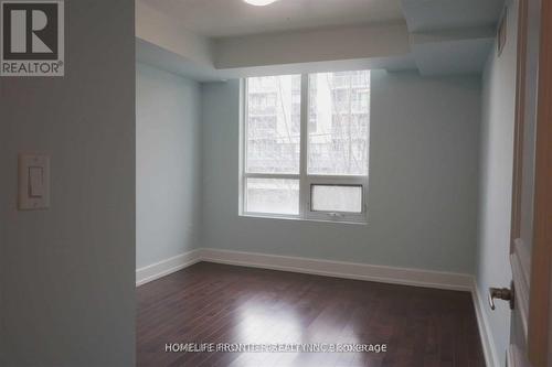 218 - 650 Sheppard Avenue E, Toronto (Bayview Village), ON - Indoor Photo Showing Other Room