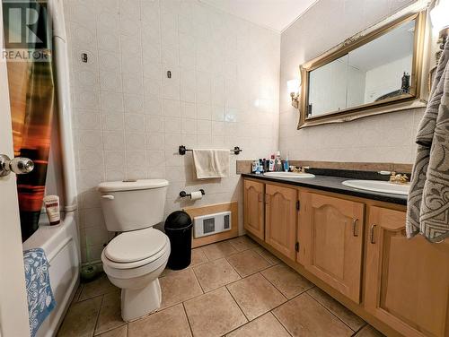 21 Westmount Road, Corner Brook, NL - Indoor Photo Showing Bathroom