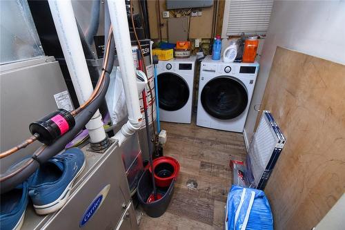 505 Wellington Street N, Hamilton, ON - Indoor Photo Showing Laundry Room