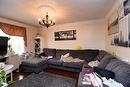 505 Wellington Street N, Hamilton, ON  - Indoor Photo Showing Living Room 