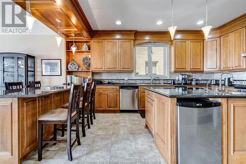 1 Mettawas Lane, Kingsville, ON - Indoor Photo Showing Kitchen