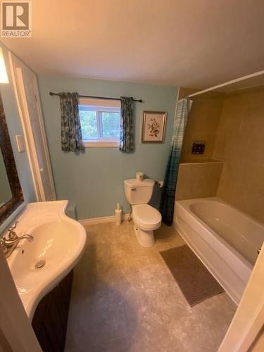 12 Burdens Lane, Shoal Brook, Bonne Bay South, NL - Indoor Photo Showing Bathroom