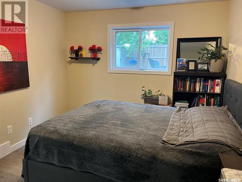 893 6Th Street E, Prince Albert, SK - Indoor Photo Showing Bedroom