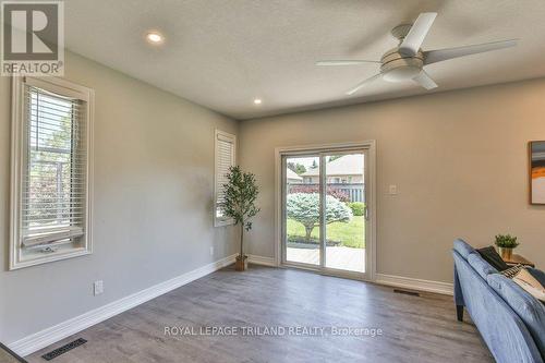 16 Pinehurst Drive, Thames Centre (Dorchester), ON - Indoor Photo Showing Other Room