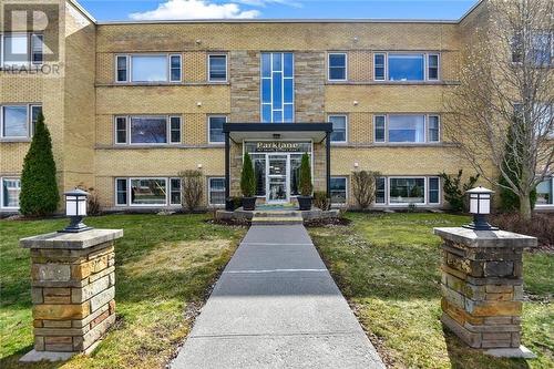 167 Pearl Street E Unit#10, Brockville, ON - Outdoor With Facade