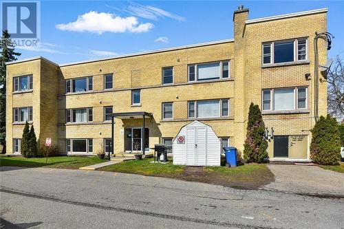 167 Pearl Street E Unit#10, Brockville, ON - Outdoor With Facade