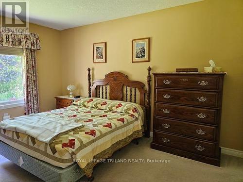 7 - 410 Burwell Road, St. Thomas, ON - Indoor Photo Showing Bedroom