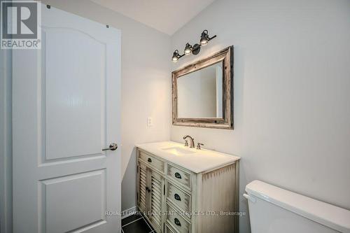 48B - 1084 Queen Street W, Mississauga (Lorne Park), ON - Indoor Photo Showing Bathroom