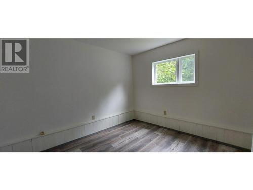 1290 Mackenzie 20 Highway, Hagensborg, BC - Indoor Photo Showing Other Room