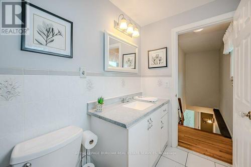 39 Cardinal Drive, Hamilton, ON - Indoor Photo Showing Bathroom