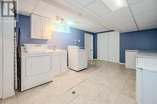 39 Cardinal Drive, Hamilton, ON - Indoor Photo Showing Laundry Room