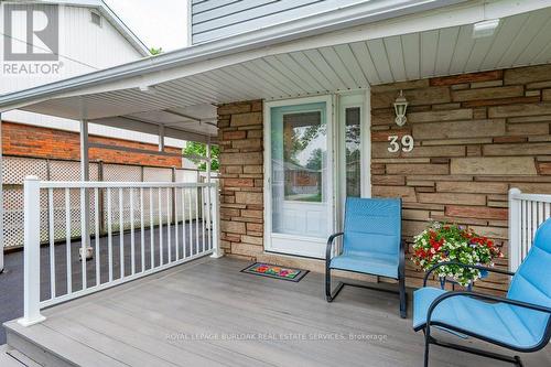 39 Cardinal Drive, Hamilton, ON - Outdoor With Exterior