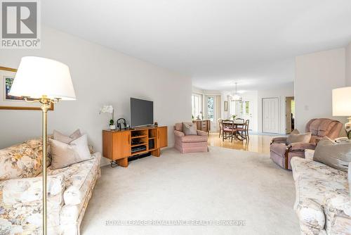 25 - 35 Heartwood Drive, Belleville, ON - Indoor Photo Showing Living Room