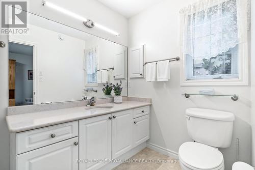 25 - 35 Heartwood Drive, Belleville, ON - Indoor Photo Showing Bathroom