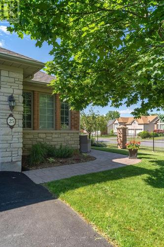 25 - 35 Heartwood Drive, Belleville, ON - Outdoor