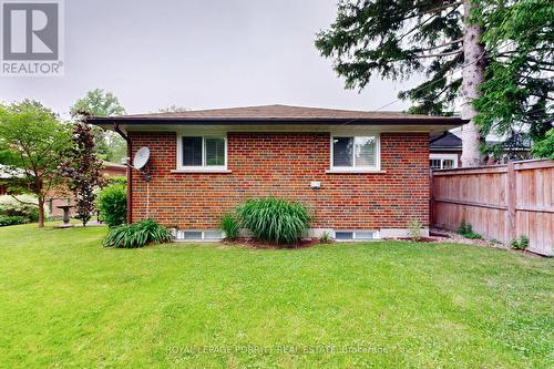 17 College Street, Toronto, ON - Outdoor With Exterior