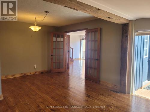 57 Boyne Street, New Tecumseth, ON - Indoor Photo Showing Other Room