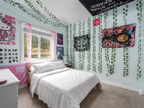 181 Homestead Road, Lillooet, BC - Indoor Photo Showing Bedroom