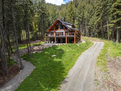 2409 Heffley Louis Cr Rd, Sun Peaks, BC - Outdoor With Deck Patio Veranda