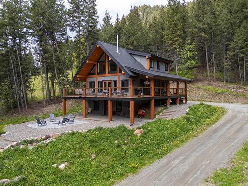 2409 Heffley Louis Cr Rd, Sun Peaks, BC - Outdoor With Deck Patio Veranda