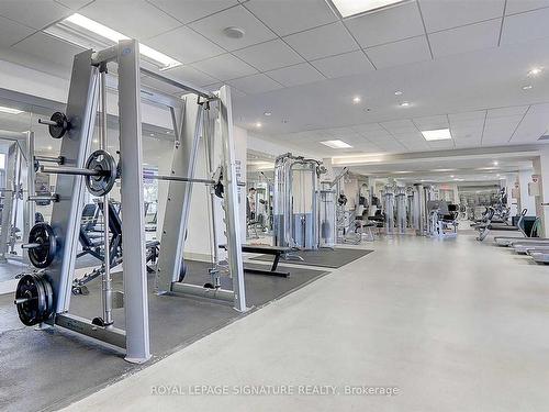 110-7165 Yonge St, Markham, ON - Indoor Photo Showing Gym Room