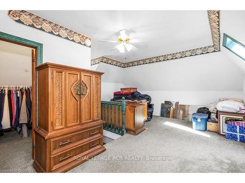 146 Toronto St, Grey Highlands, ON - Indoor Photo Showing Other Room