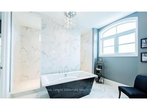 2657 Torrey Pines Way, London, ON - Indoor Photo Showing Bathroom