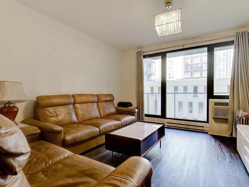 Salon - 554-1414 Rue Chomedey, Montréal (Ville-Marie), QC - Indoor Photo Showing Living Room