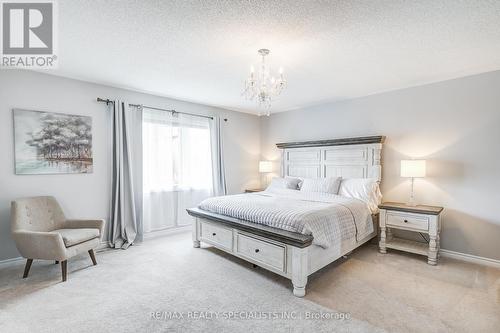 2056 Allison Street, Innisfil, ON - Indoor Photo Showing Bedroom