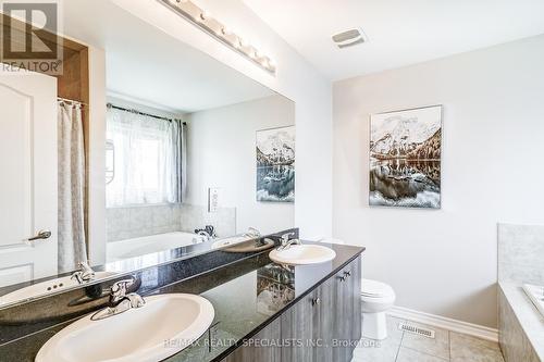 2056 Allison Street, Innisfil, ON - Indoor Photo Showing Bathroom