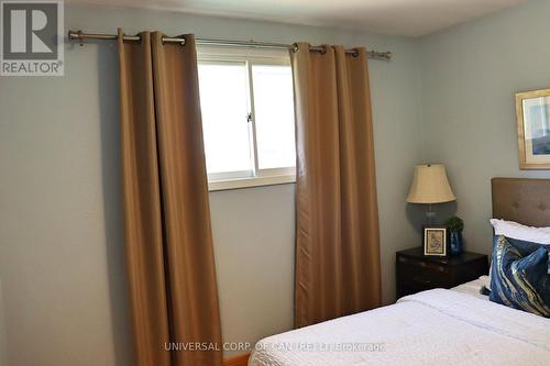 244 Alma Street, St. Thomas, ON - Indoor Photo Showing Bedroom
