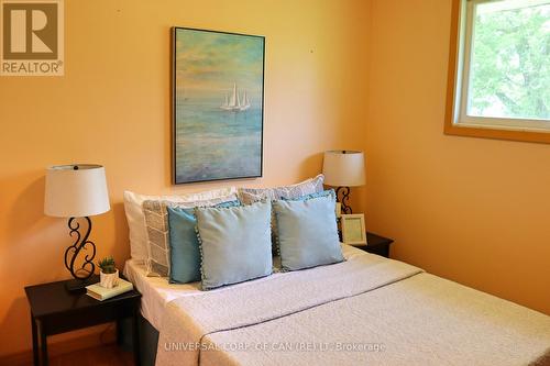 244 Alma Street, St. Thomas, ON - Indoor Photo Showing Bedroom