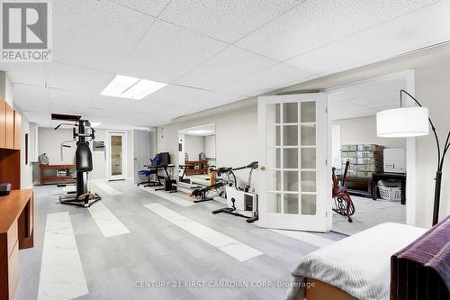 376 Grangeover Avenue, London, ON - Indoor Photo Showing Gym Room
