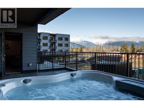 1701 Coursier Avenue Unit# 3206, Revelstoke, BC - Outdoor