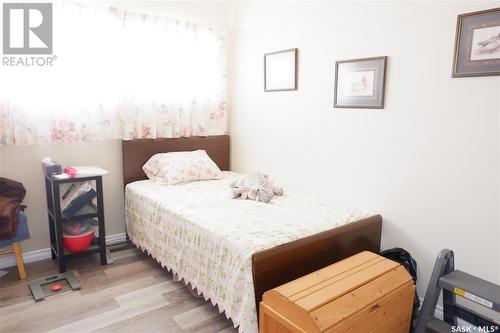 2014 4Th Street N, Rockglen, SK - Indoor Photo Showing Bedroom