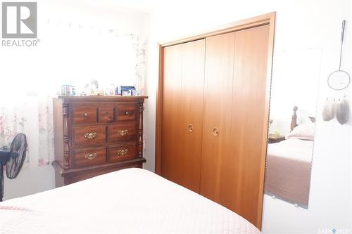 2014 4Th Street N, Rockglen, SK - Indoor Photo Showing Bedroom